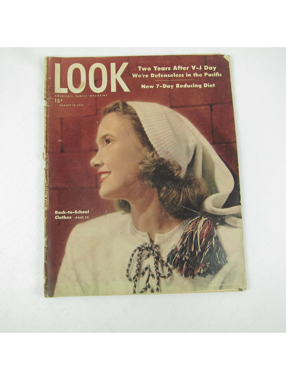 Vintage LOOK Magazine August 1947 Barbara Bel Geddes, Kim Sigler, Gene Jantzen